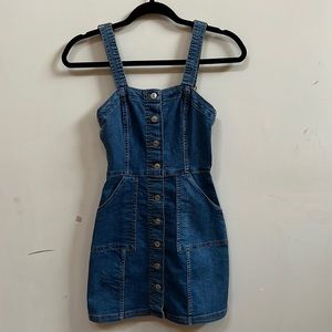 Overall style dress
